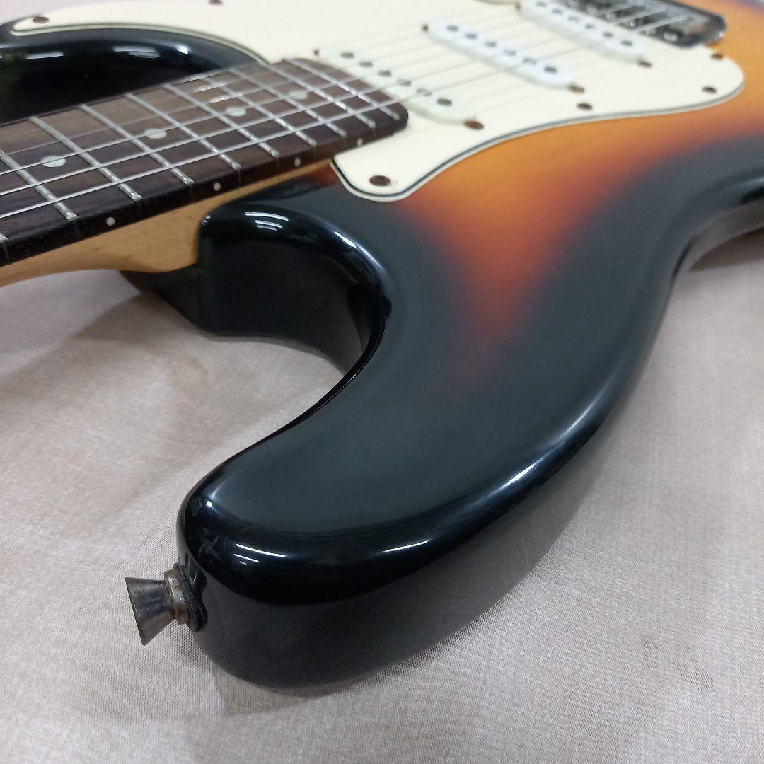 メンテナンス済◎Mavis ストラトキャスター 3TS サンバースト メイビス