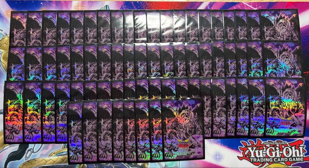 週末SALE！暗黒界の龍神グラファ　スリーブ68枚