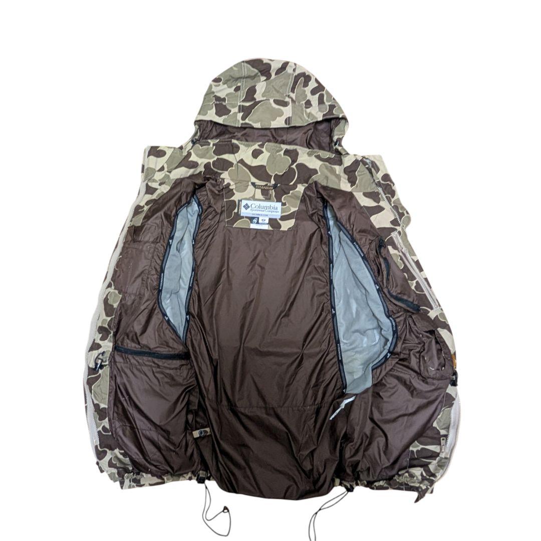 00s コロンビア チタニウム ダックハンターカモ マウンテンパーカー