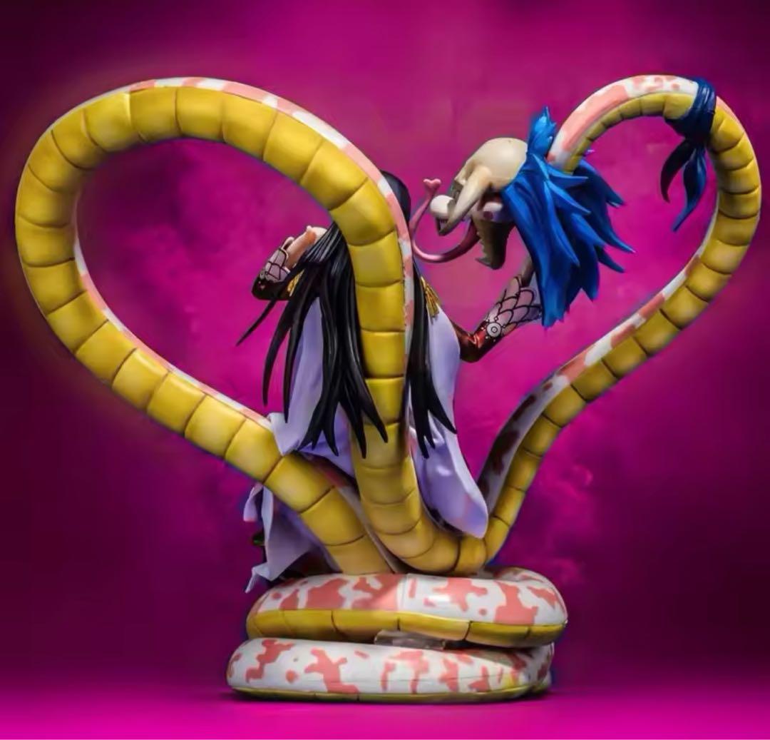 ワンピース ボア・ ハンコック 【戦損服】 ガレージキット フィギュア