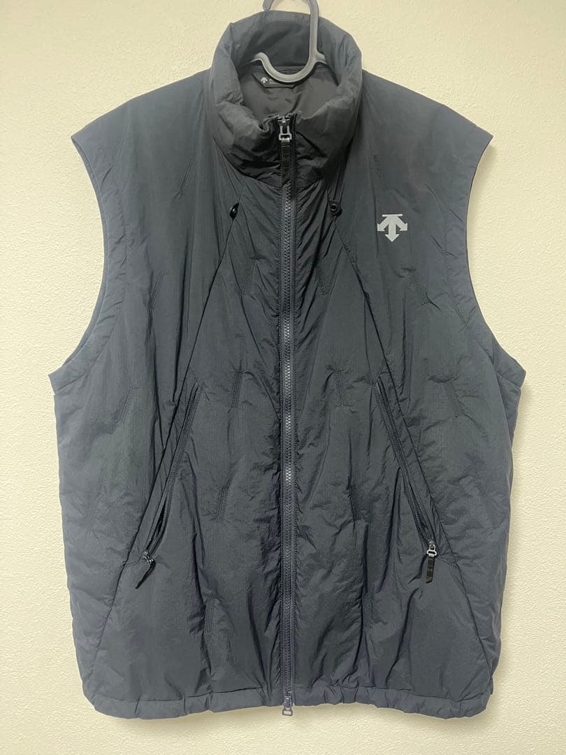 【極美品】デサントオルテライン AIRFLAKE VEST DESCENTE