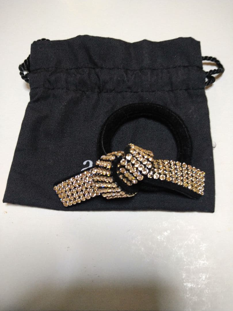 acca アッカ オードリードレスポニー シルバーゴールド acca】華やかなドレスポニー✨ | アッカ | 大丸神戸店公式 SHOP BLOG