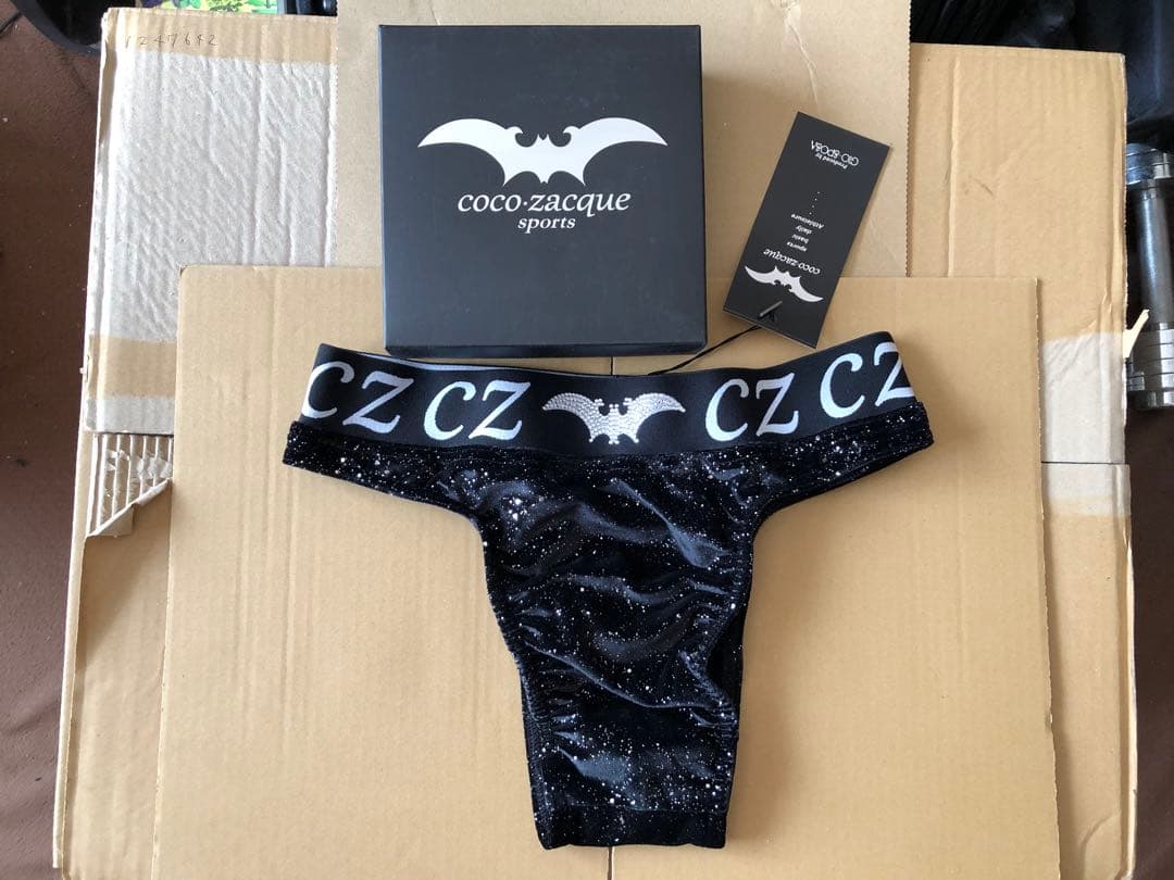 新品未使用 ココザック cocozaque 競技パンツ Sサイズ スポーツモデル suteteko_air117