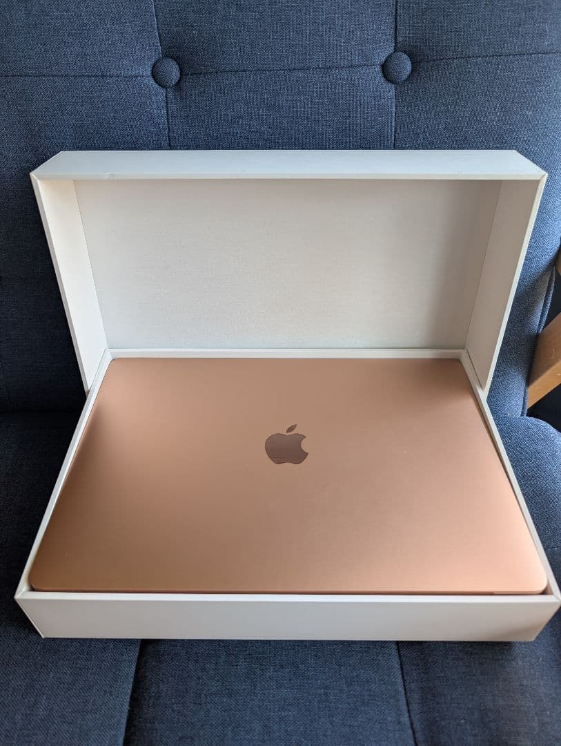 MacBook Air M1 箱つき 13インチ 8G 美品 ローズゴールド - メルカリ