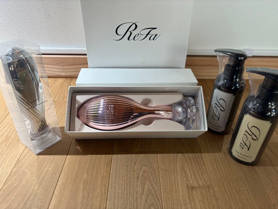 リファエールブラシレイ／イオンケアブラシ／シャンプー&トリートメント 新品未使用