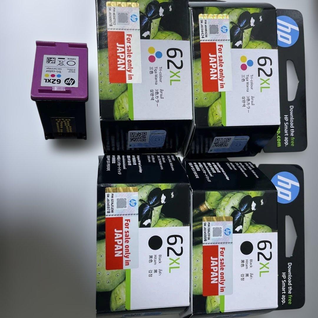 62XL. カラー2個／ブラック2個（未開封)カラー（開封1個） Amazon.com: Vault X 12 XL Pocket Trading Card Zip Binder, 624