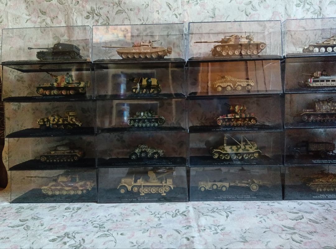 売約品 ⑥コンバットタンクコレクション101〜120号セット Amazon.co.jp: コンバットタンクコレクション 12号 (ルクレールT5