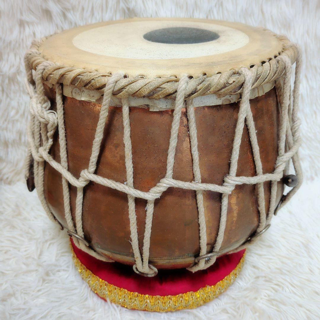 良品】インド伝統楽器 タブラ バヤン 2個セット クッション付 - メルカリ