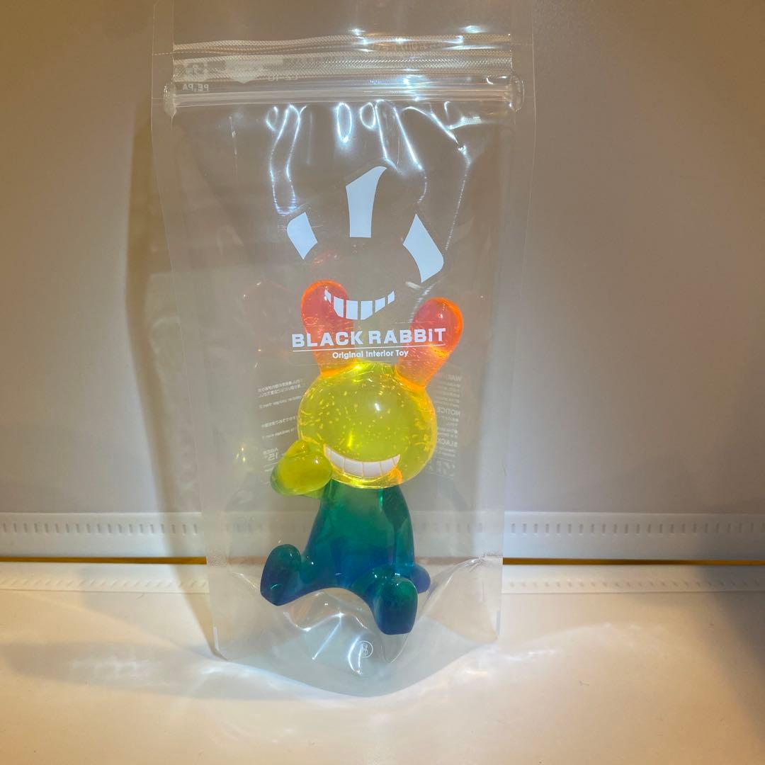 ブラックラビット　レインボー　透明