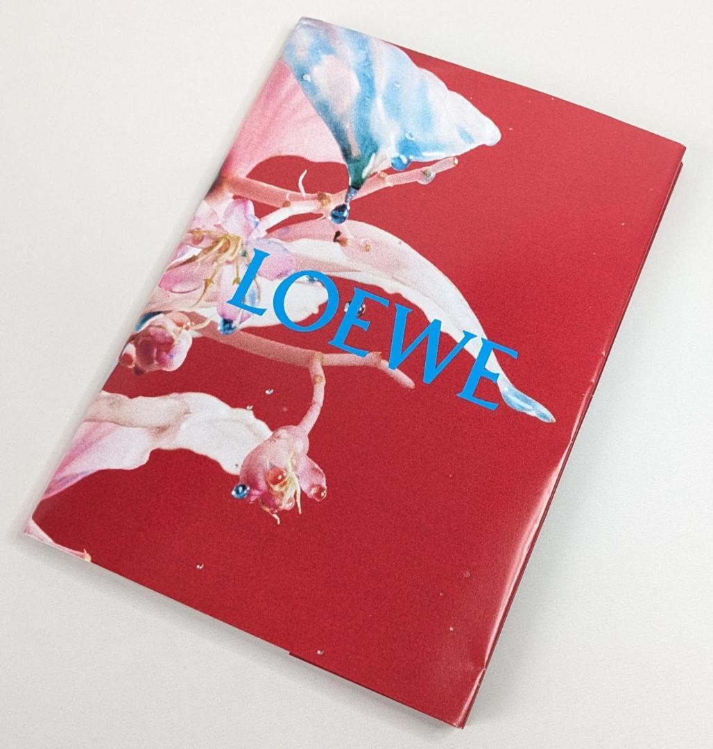 非売品】LOEWE アートブック 2026 - メルカリ