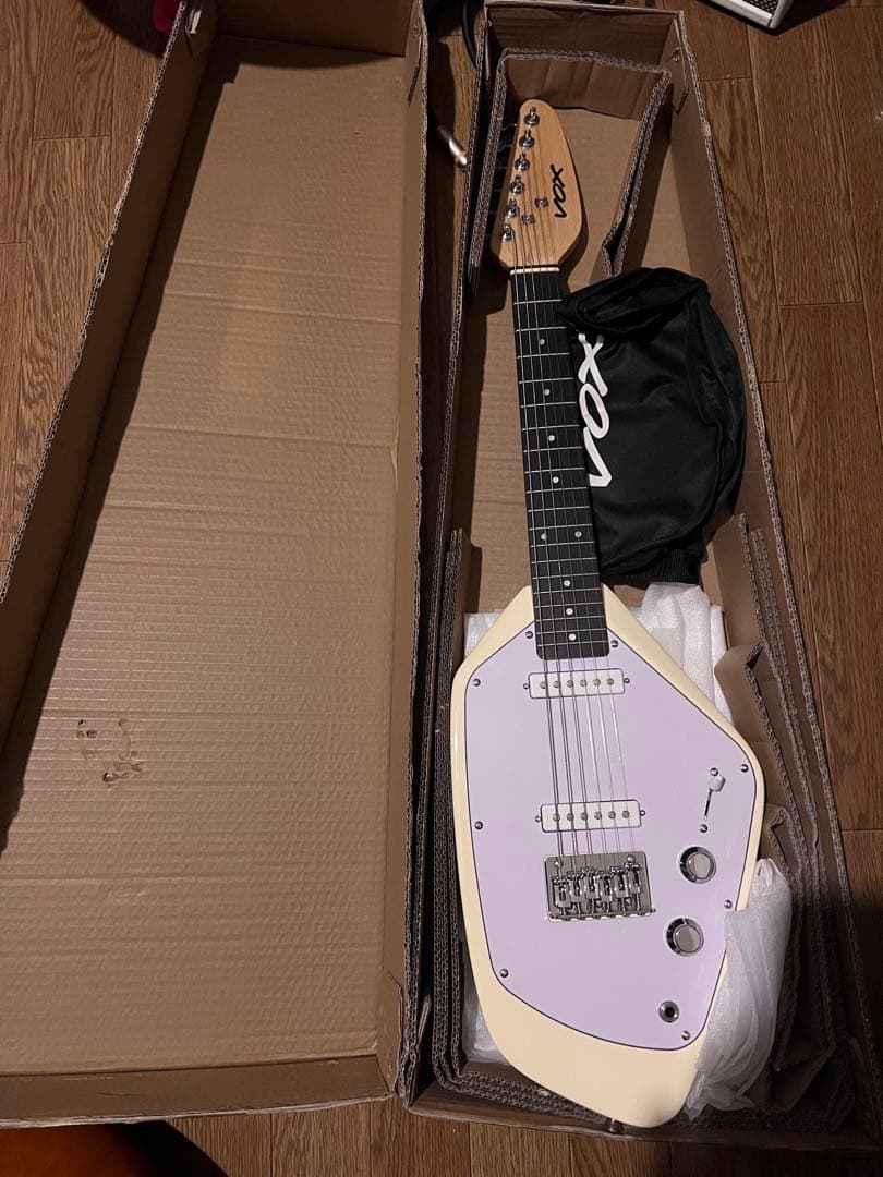 VOX MARK V mini white 白　ファントム　ギター VOX MARK V MINI - Vox Amps