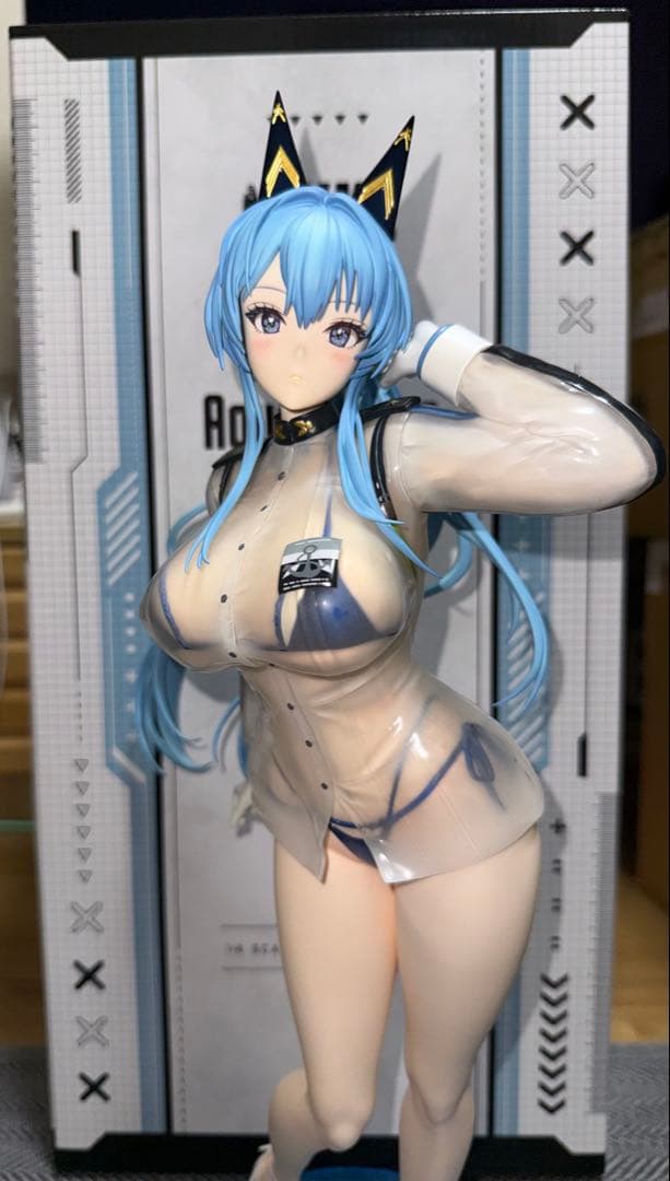 勝利の女神NIKKE ヘルム　アクアマリン　1/4スケールフィギュア