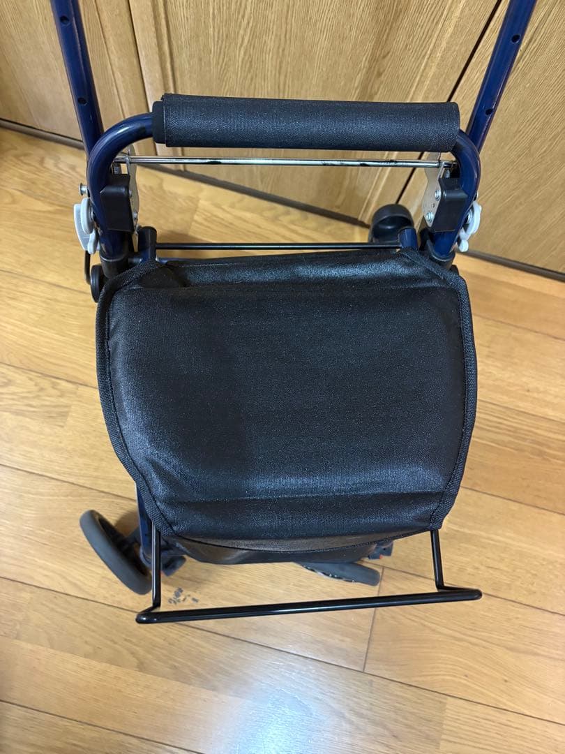 マキテック　らくらくスリムバスケット　カゴ乗せOK 4.2kg 軽量　改札OK