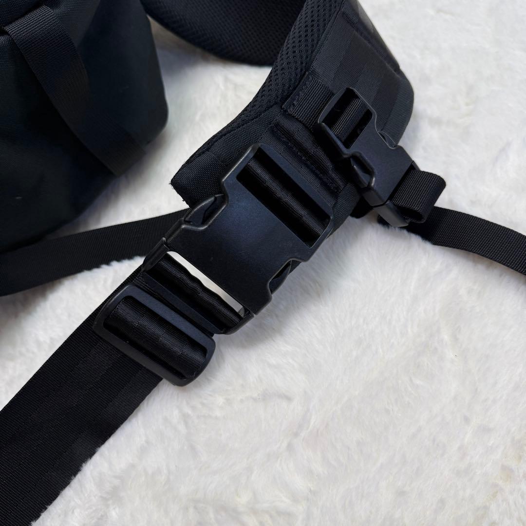 美品】ミステリーランチ アウトサイダー メッセンジャーバッグ 黒 2way