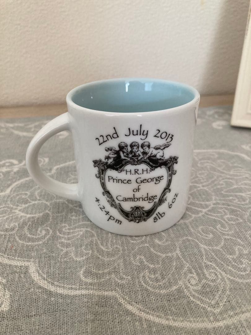 Royal Doulton プリンスジョージ マグカップ - メルカリ