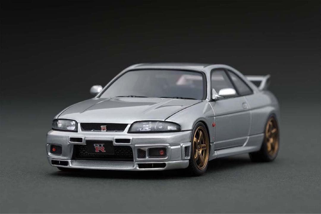 早い者勝ち？Ignition Model 日産 スカイライン GT-R R33