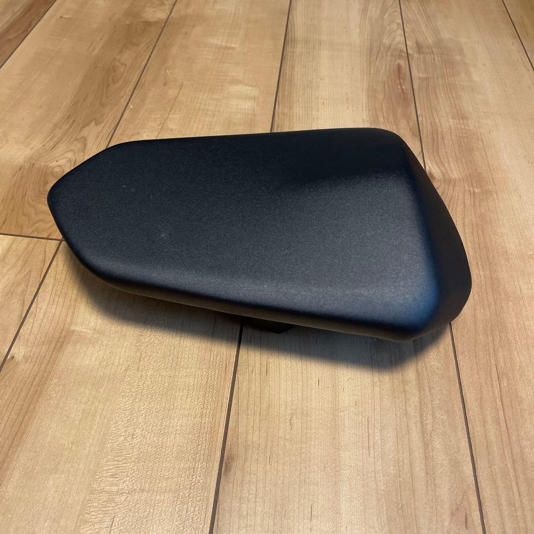 ホンダCBR1000RR SC77 純正タンデムシート - メルカリ