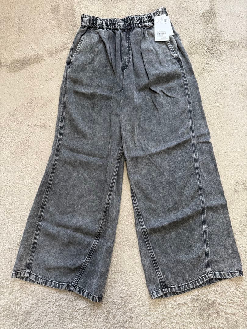 期間限定SALE 新品 アダムエロペ ライトデニムイージーパンツ 36
