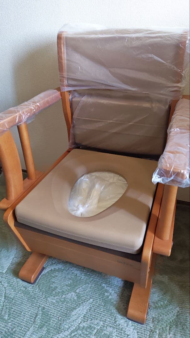 安寿 家具調トイレセレクトR はねあげワイド 介護用トイレ