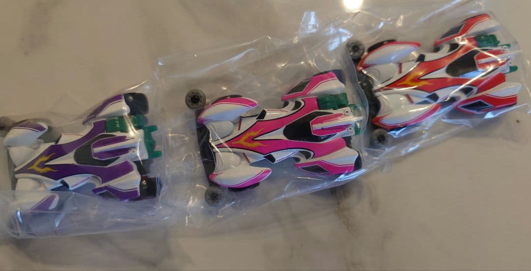 タカラトミーモールオリジナル トミカプレミアムシャイニング