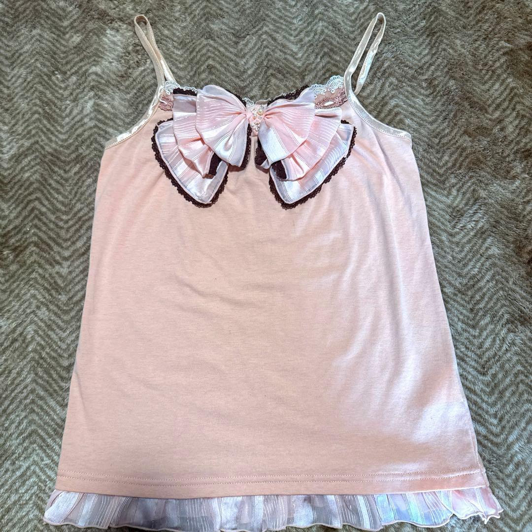 リボン付きピンクキャミソール