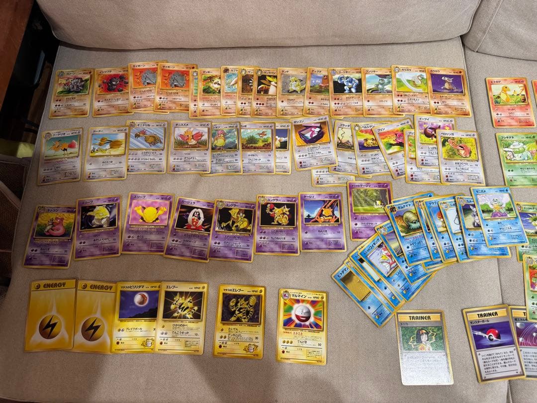ポケモンカード 全旧裏 100枚超え まとめ売り - メルカリ