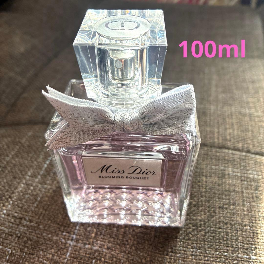 美品‼️MissDiorミスディオール ブルーミングブーケ 100ml