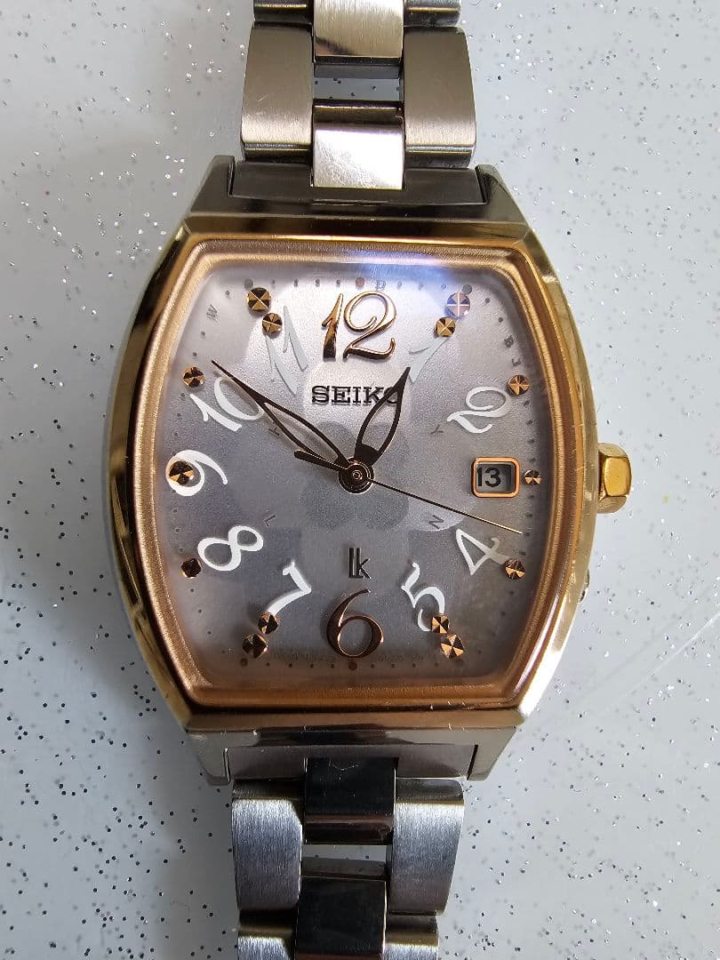 セイコールキア　ソーラー電波時計