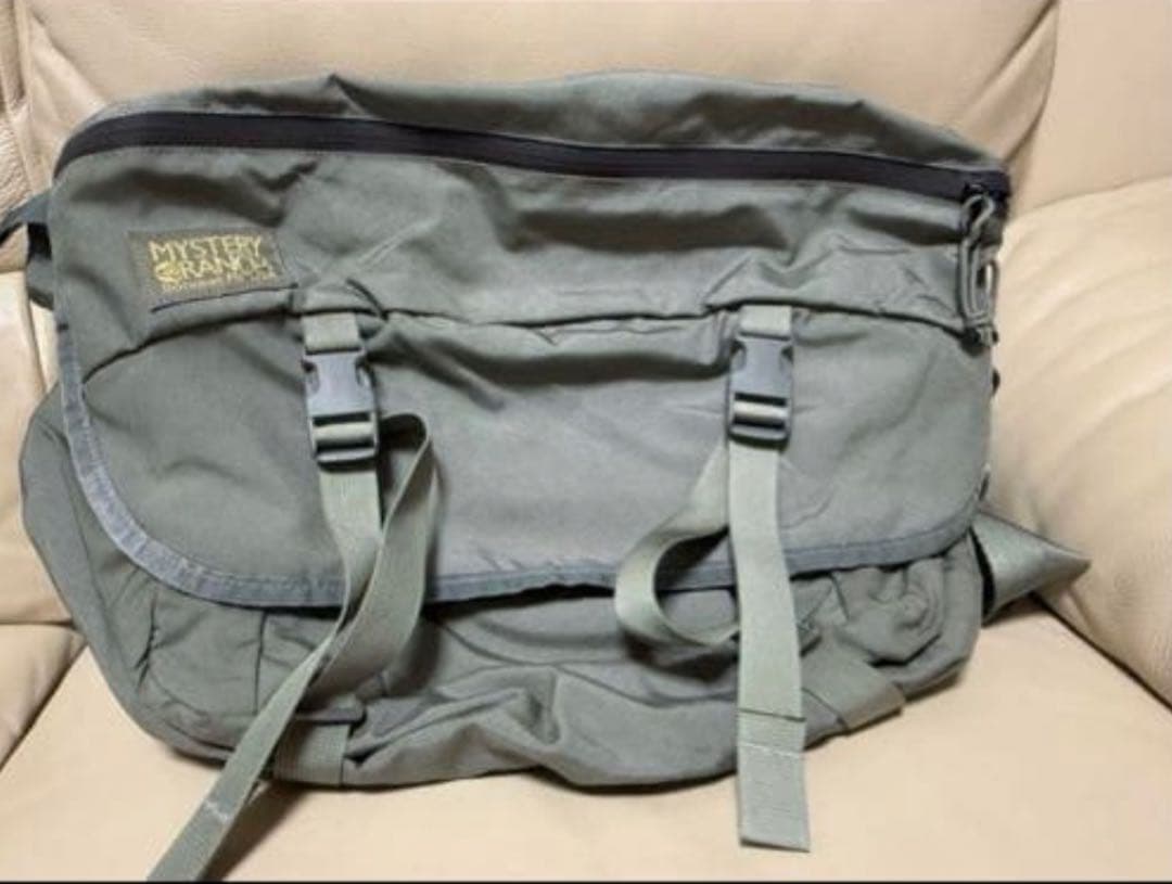米国製 MYSTERY RANCH アウトサイダー メッセンジャー バッグ ミステリーランチ アウトサイダー 迷彩ツートン MYSTERY RANCH