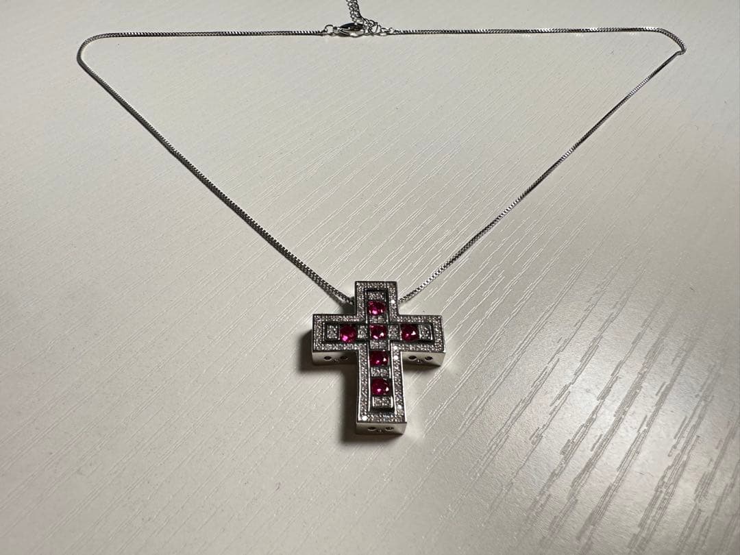 【新品】ダミアーニ似クロスペンダントネックレス シルバー×ピンク DAMIANI（ダミアーニ） ネックレス ジュエリー レディース ベル