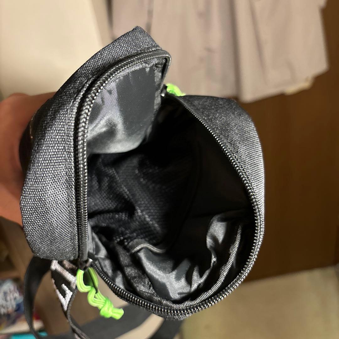 大森元貴監修 フロントポケットミニショルダーバッグ - メルカリ