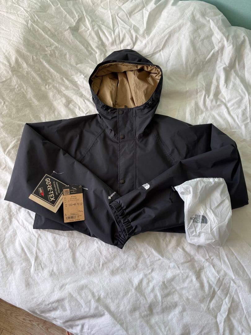 11月購入 NORTH FACE Stow Away Jacket
