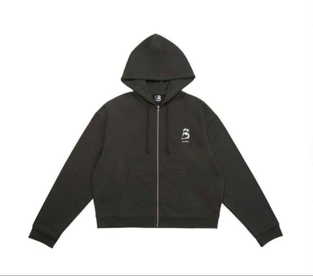 SixTONES MILESixTONES グッズ　パーカー