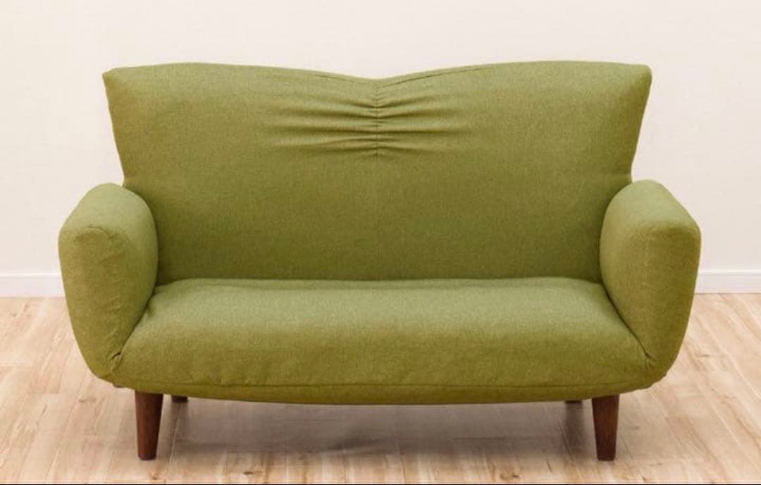 布張りカジュアルソファ