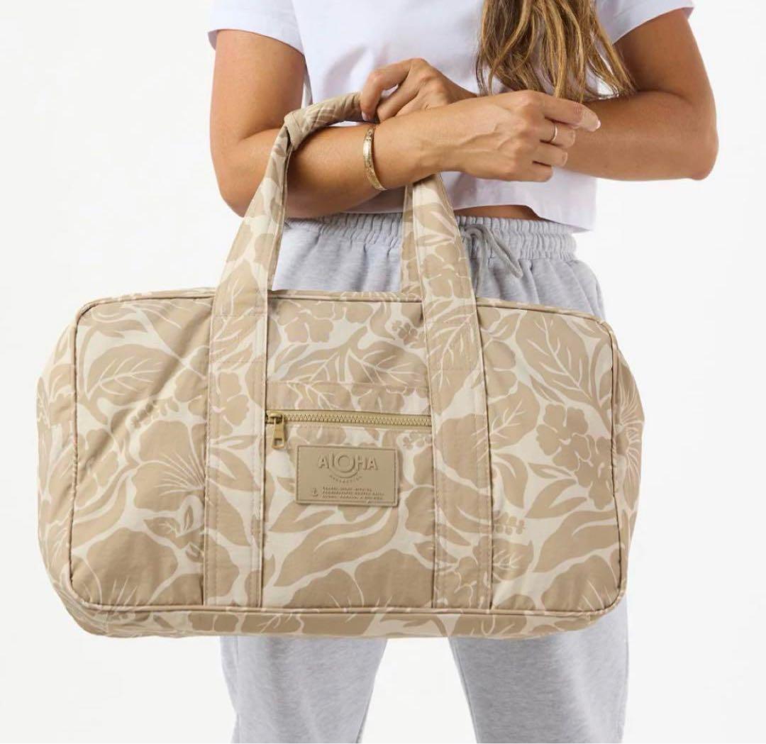 【完売品】　新品未使用 アロハコレクション　ハイビスカス　ボストンバッグ