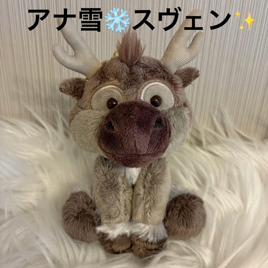 美品✨ディズニーストア スヴェン ぬいぐるみキーホルダー アナ雪
