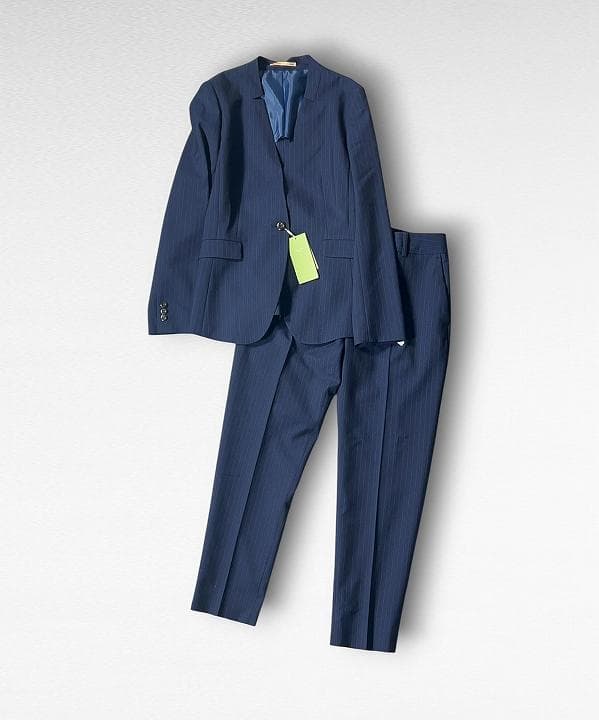 ☆新品☆ORIHICA RHYME ノーカラーストライプスーツ