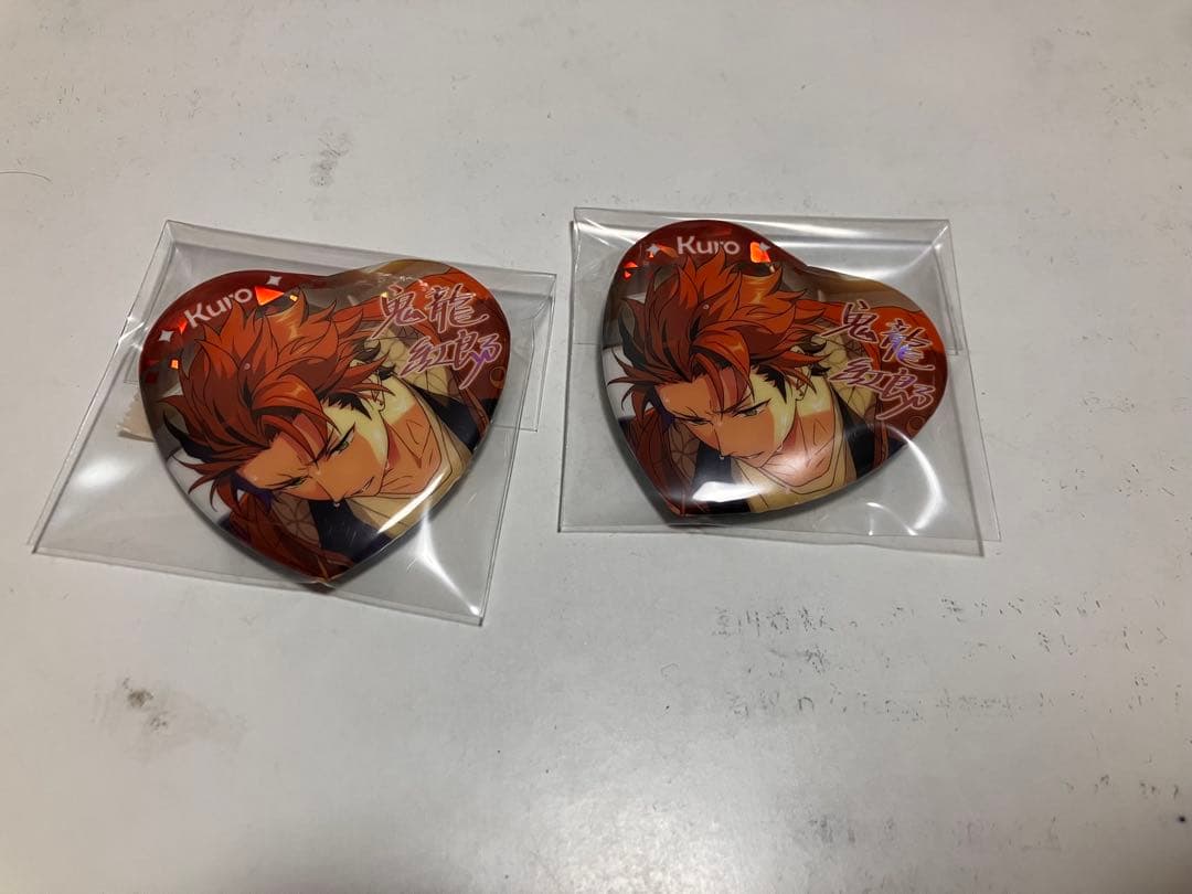 あんスタ 鬼龍紅郎 ハート缶バッジ、周年缶バッジまとめ売り - メルカリ