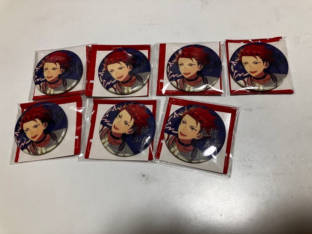 あんスタ 鬼龍紅郎 ハート缶バッジ、周年缶バッジまとめ売り - メルカリ