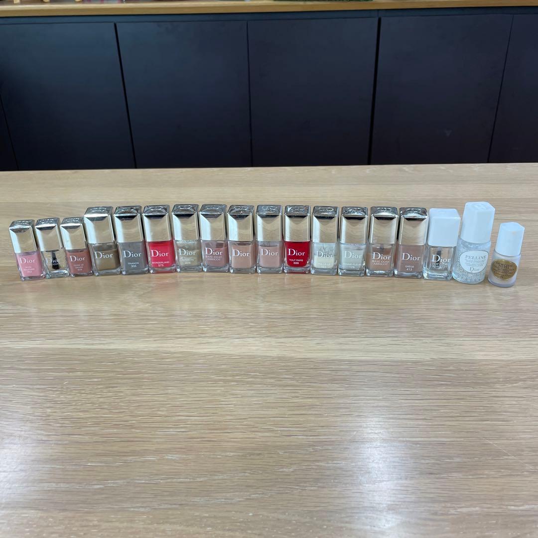 DIOR ネイル　マニュキュアセット