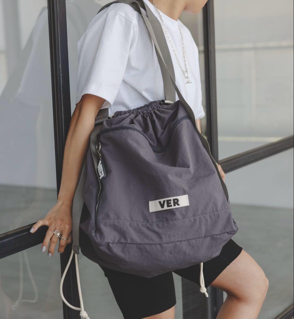 version of you ナイロンバッグ