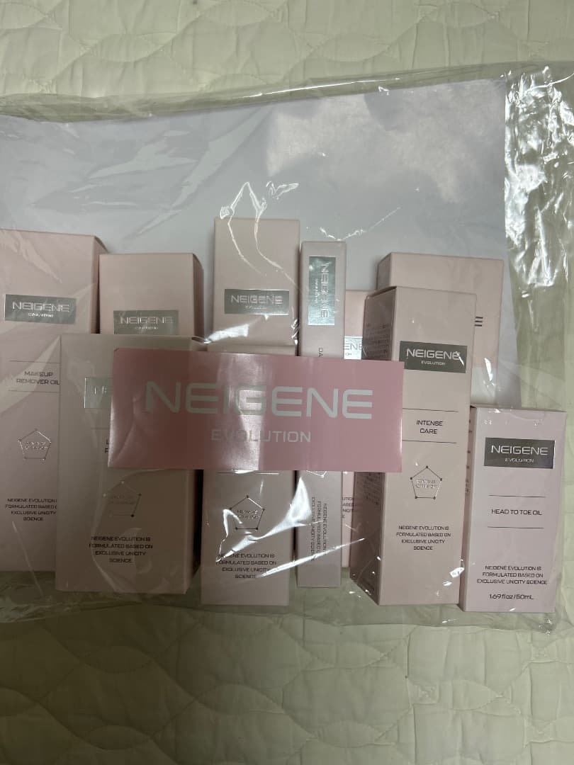 ユニシティ新品未使用ネイジーンエボリューション10本フルセット