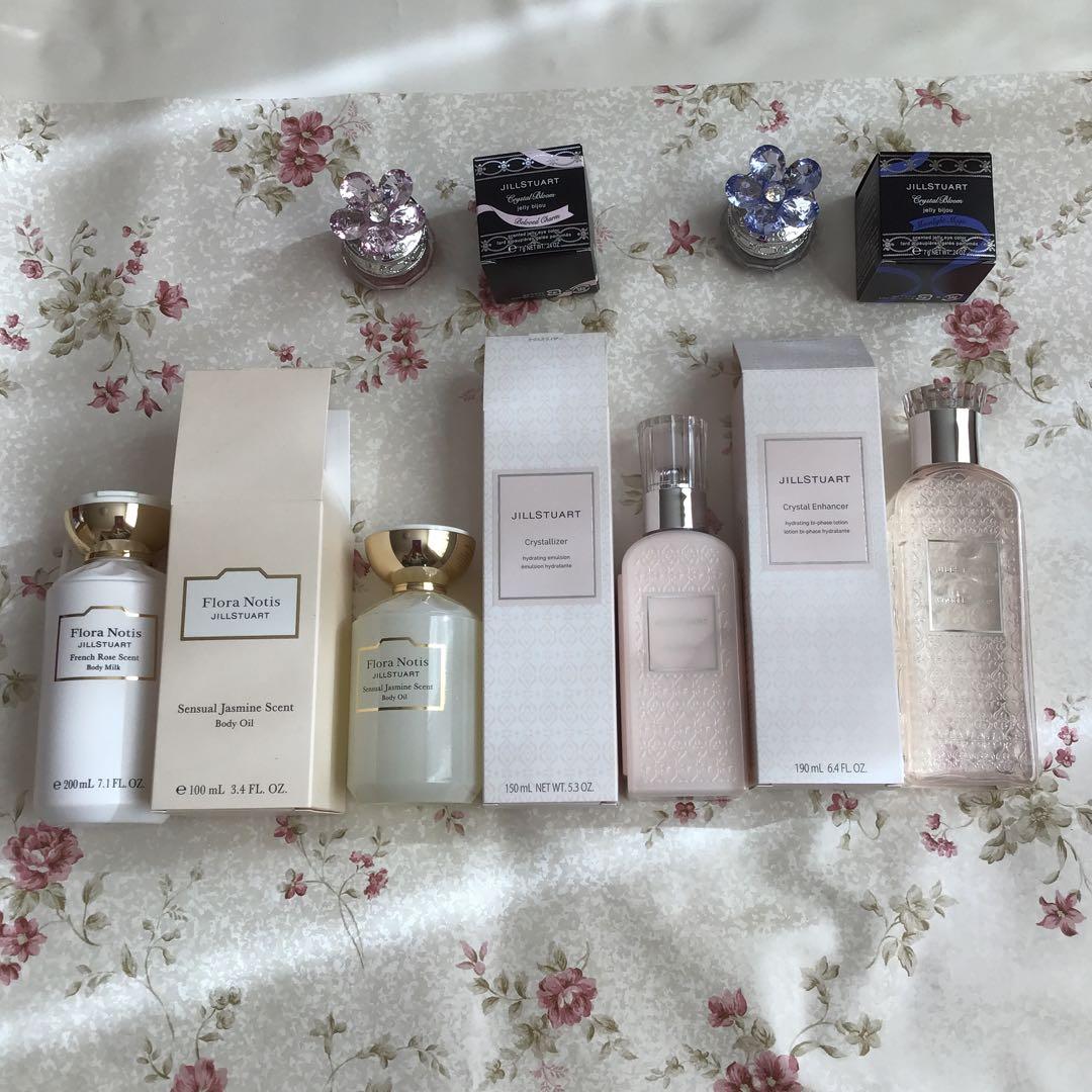 ジルスチュアート　コスメ　まとめ売り　化粧水　乳液　ボディミルク　6個　コフレ