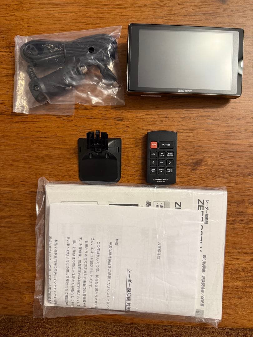 コムテック 高性能レーダーレーダー探知機 ZERO 807LV【美品　1年使用】