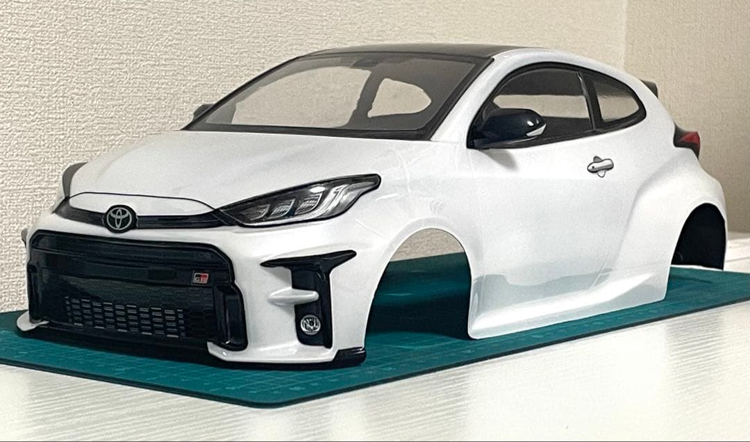 タミヤラジコンボディ　GRヤリス