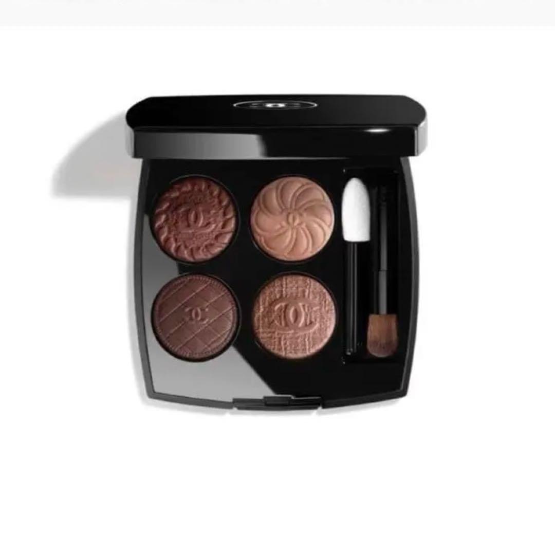 【新品未使用】CHANEL レキャトルオンブルブトン　219 ブトンクチュール 2025年秋新作アイシャドウパレット】レ キャトル オンブル ブトン