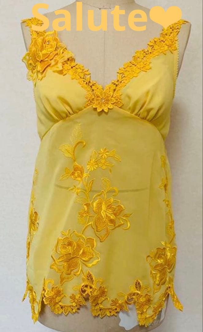 新品❤︎Salute イエロー刺繍スリップ Mサイズ