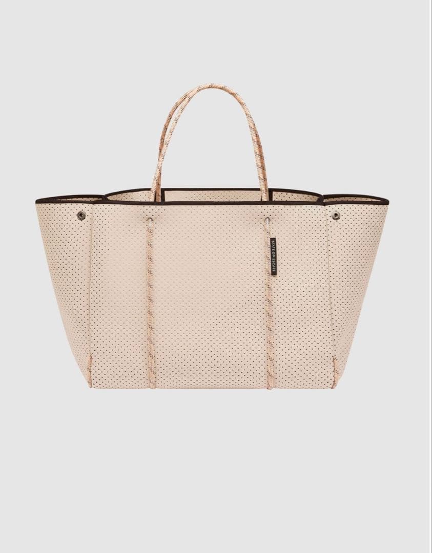 エスケープ トート ブラッシュ 美品 未使用に近い マザーズバッグ 正規品