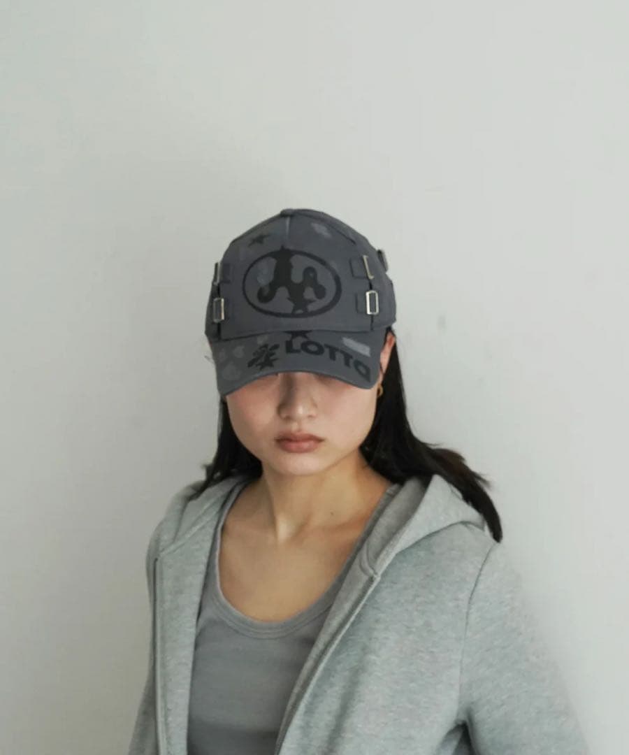 Mowalola lotta キャップ 正規品 - メルカリ