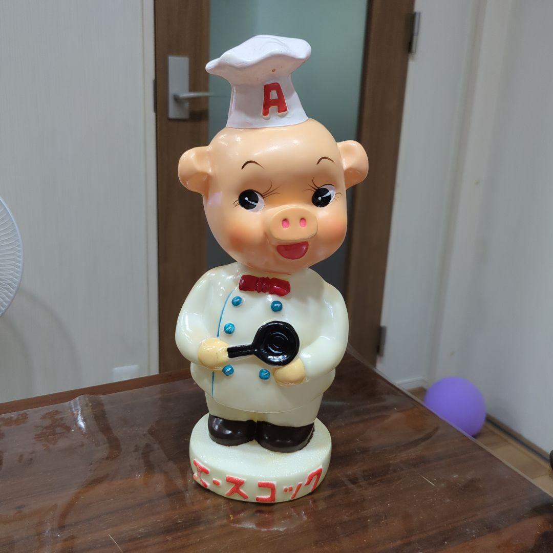 【非売品】エースコック 豚のシェフ フィギュア 約32.5センチ　ソフビ人形